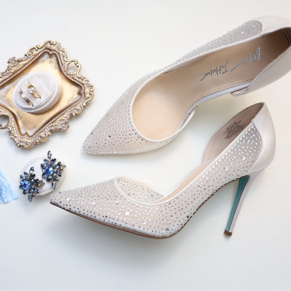 Betsey Johnson White Crystal Embellished Pointed Toe Pumps with Teal Heel